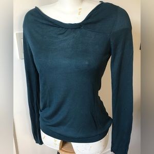 Esprit de Corp Sweater - Size Medium